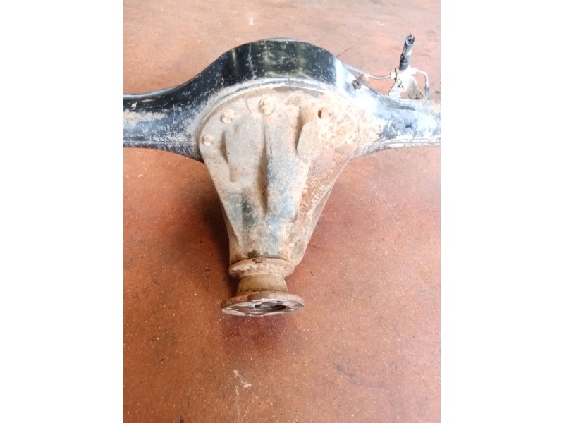 Recambio de puente trasero para isuzu d-max i (tfr, tfs) 3.0 ditd 4x4 (tfs77h) referencia OEM IAM   TAMBOR/ABS