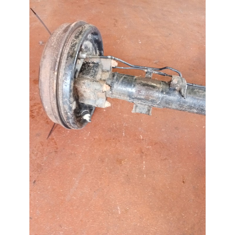 Recambio de puente trasero para isuzu d-max i (tfr, tfs) 3.0 ditd 4x4 (tfs77h) referencia OEM IAM   TAMBOR/ABS