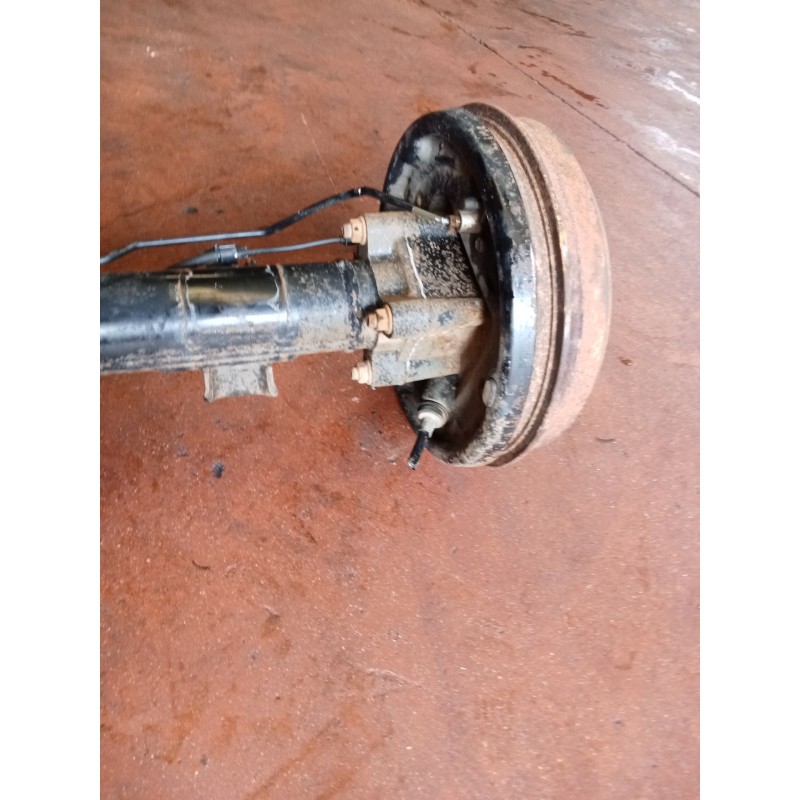 Recambio de puente trasero para isuzu d-max i (tfr, tfs) 3.0 ditd 4x4 (tfs77h) referencia OEM IAM   TAMBOR/ABS