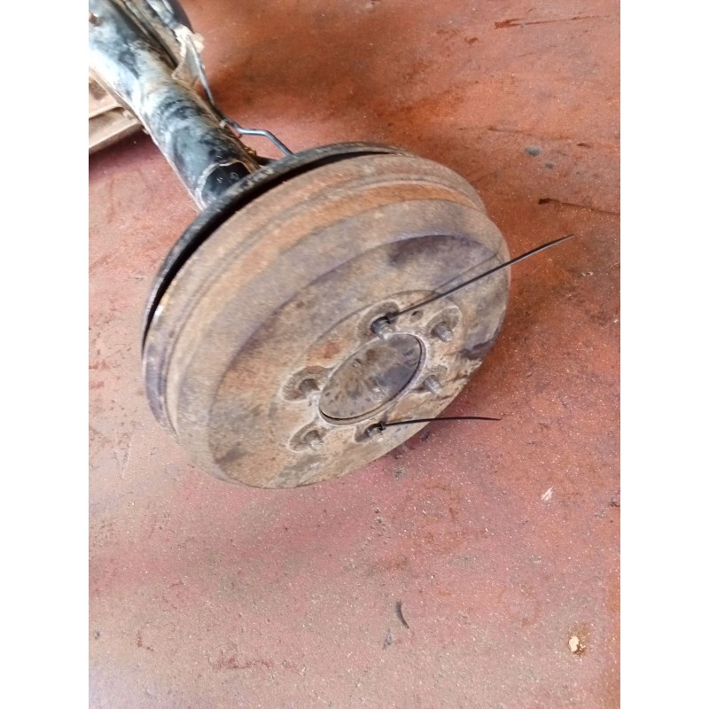 Recambio de puente trasero para isuzu d-max i (tfr, tfs) 3.0 ditd 4x4 (tfs77h) referencia OEM IAM   TAMBOR/ABS