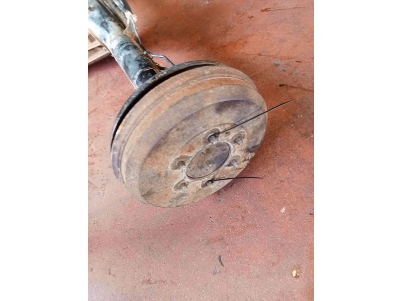 Recambio de puente trasero para isuzu d-max i (tfr, tfs) 3.0 ditd 4x4 (tfs77h) referencia OEM IAM   TAMBOR/ABS