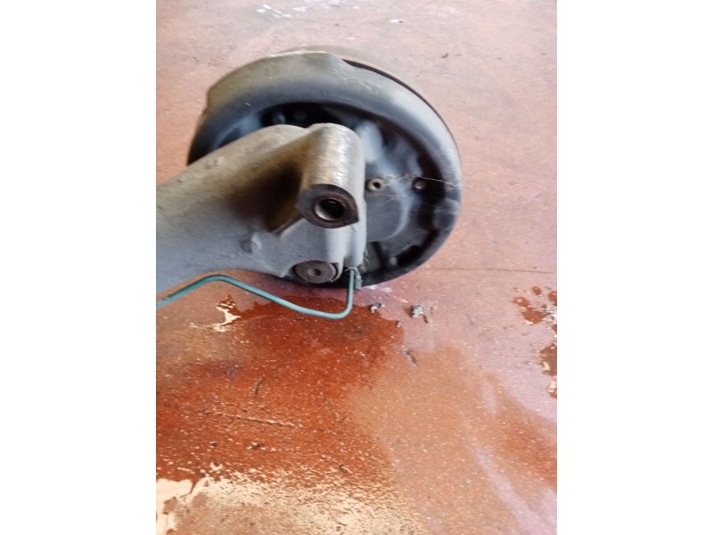 Recambio de puente trasero para renault megane i (ba0/1_) 1.9 dci (ba05, ba1f) referencia OEM IAM   TAMBOR/ABS