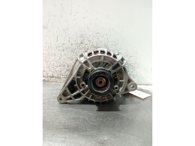 Recambio de alternador para infiniti q30 2.2 d referencia OEM IAM 0125711028  