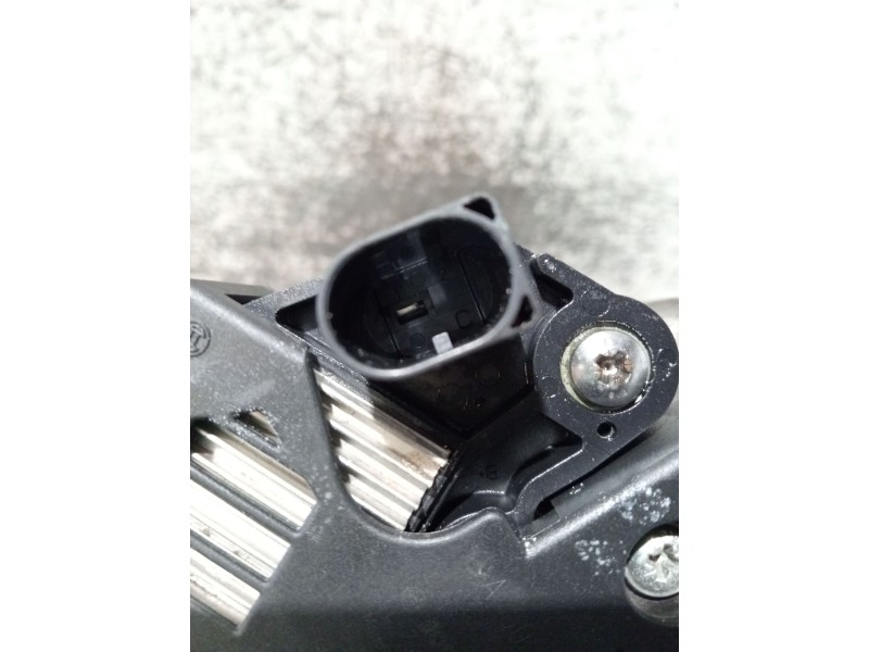 Recambio de alternador para infiniti q30 2.2 d referencia OEM IAM 0125711028  