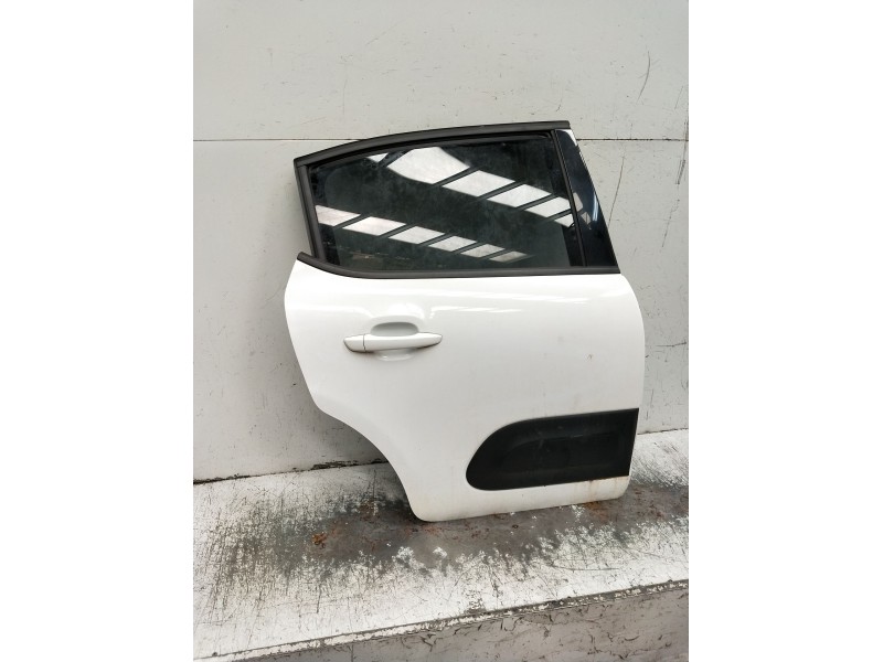 Recambio de puerta trasera derecha para citroën c3 referencia OEM IAM  5P 