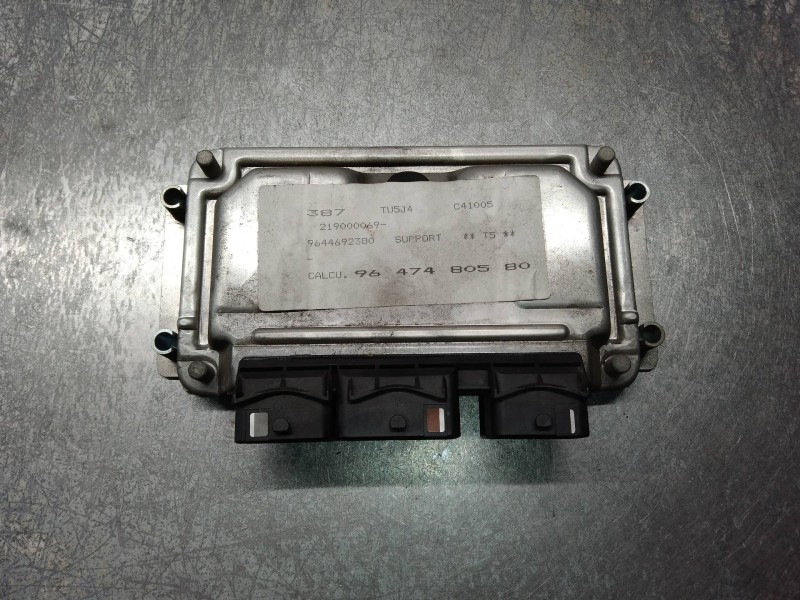 Recambio de centralita motor uce para peugeot 307 (s1) xs referencia OEM IAM 0261206943 9647480580 ME744 35