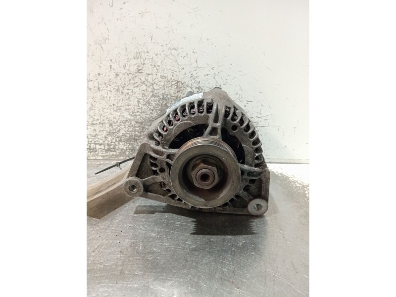 Recambio de alternador para ford escort classic (aal, abl) 1.8 td referencia OEM IAM 63321730A 97AB10300AD 