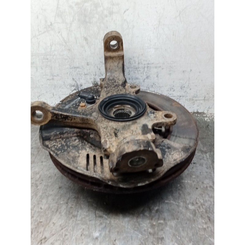 Recambio de mangueta delantera derecha para isuzu d-max i (tfr, tfs) 3.0 ditd 4x4 (tfs77h) referencia OEM IAM   