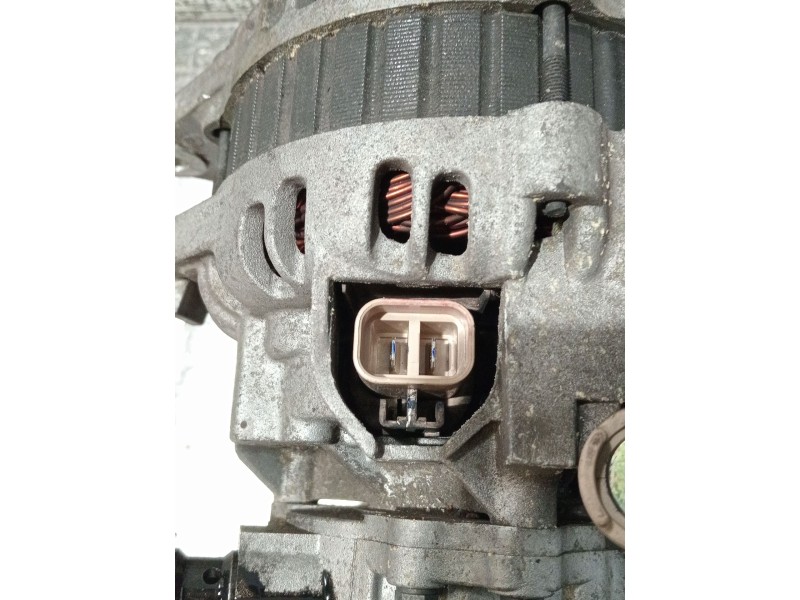 Recambio de alternador para hyundai h-1 furgoneta (a1) 2.5 crdi referencia OEM IAM 373004A003 TA000A48201 