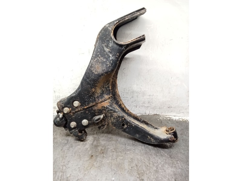 Recambio de brazo suspension inferior delantero derecho para isuzu d-max i (tfr, tfs) 3.0 ditd 4x4 (tfs77h) referencia OEM IAM  