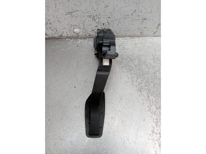 Recambio de potenciometro pedal para nissan qashqai ii (j11, j11_) 1.2 dig-t referencia OEM IAM 180024BA0B 6PV00997815 
