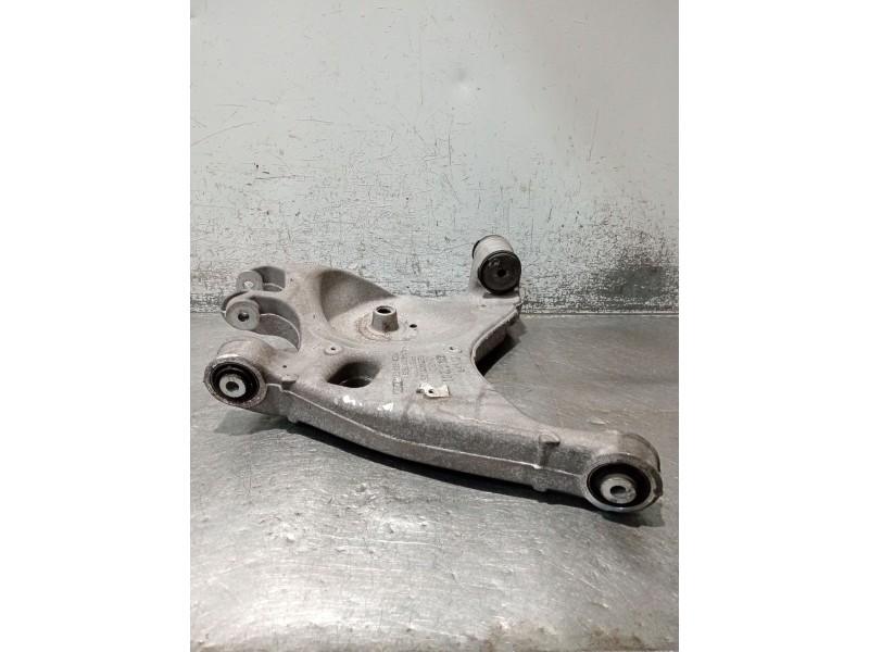 Recambio de brazo suspension inferior trasero izquierdo para seat exeo (3r2) 2.0 tdi referencia OEM IAM 8E0505311 03437281 