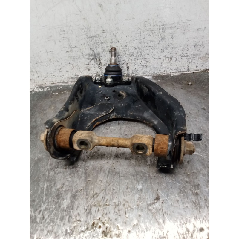 Recambio de brazo suspension superior delantero izquierdo para isuzu d-max i (tfr, tfs) 3.0 ditd 4x4 (tfs77h) referencia OEM IAM