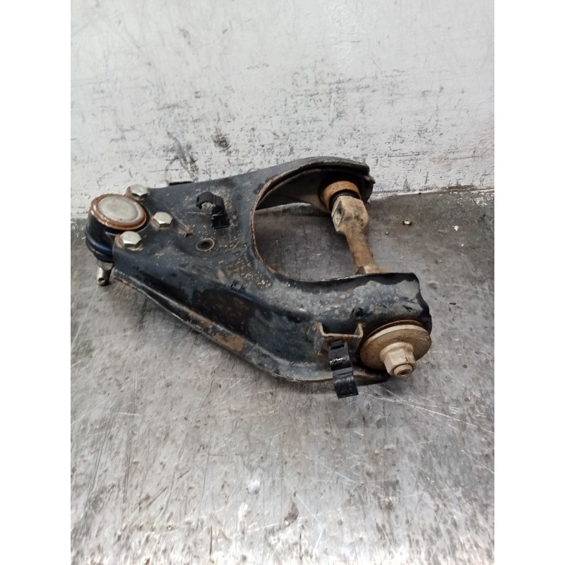 Recambio de brazo suspension superior delantero izquierdo para isuzu d-max i (tfr, tfs) 3.0 ditd 4x4 (tfs77h) referencia OEM IAM