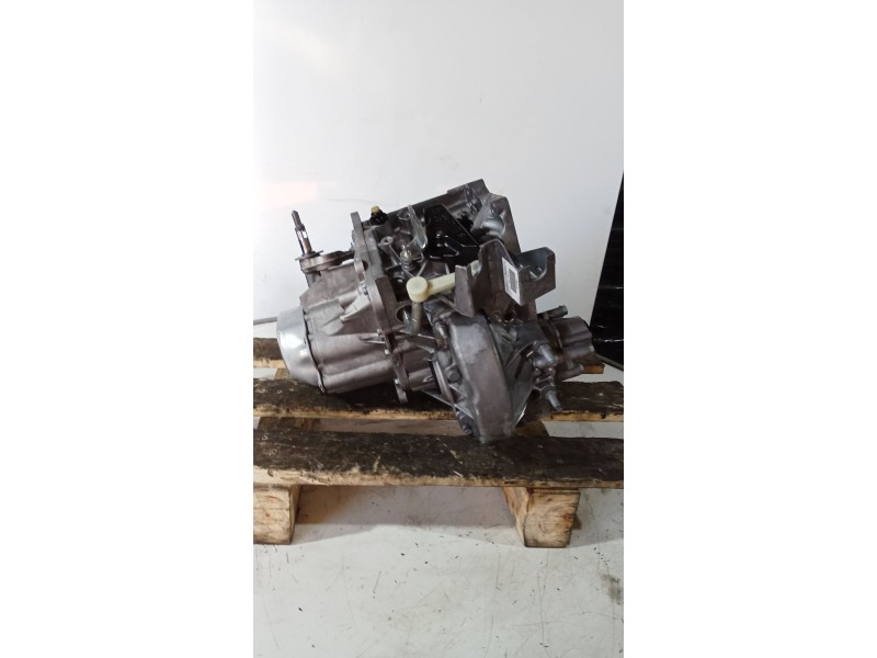 Recambio de caja cambios para citroën c4 ii (nc_) 1.6 bluehdi 100 referencia OEM IAM 20ET27 5v 8873987B