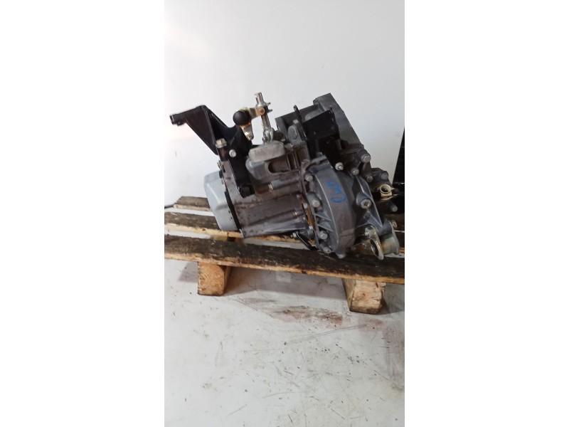Recambio de caja cambios para peugeot boxer furgoneta (230l) 1.9 d referencia OEM IAM 20LE21 5v 0020957