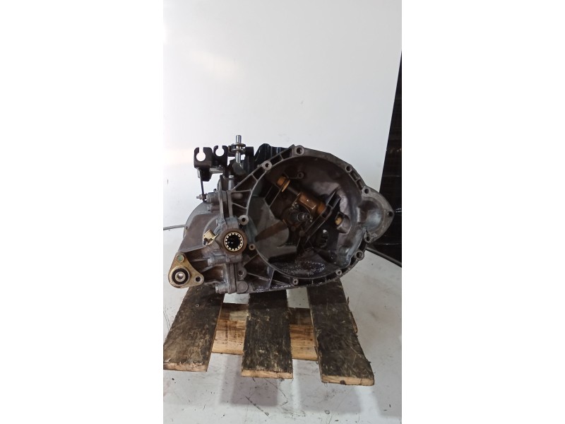 Recambio de caja cambios para peugeot boxer furgoneta (230l) 1.9 d referencia OEM IAM 20LE21 5v 0020957