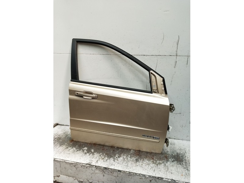 Recambio de puerta trasera derecha para ssangyong kyron 2.0 xdi 4x4 referencia OEM IAM  5P 