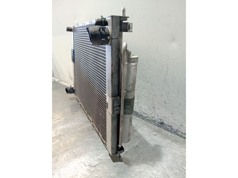 Recambio de radiador agua para renault clio iii (br0/1, cr0/1) 1.2 16v (br02, br0j, br11, cr02, cr0j, cr11) referencia OEM IAM 8