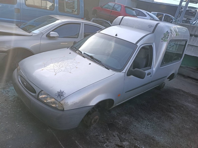 ford fiesta courier del año 1997