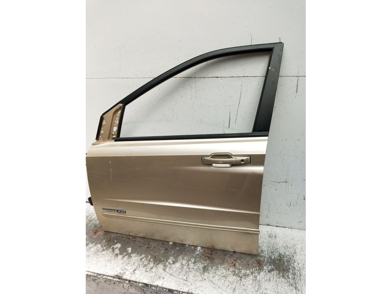 Recambio de puerta delantera izquierda para ssangyong kyron 2.0 xdi 4x4 referencia OEM IAM  5P 