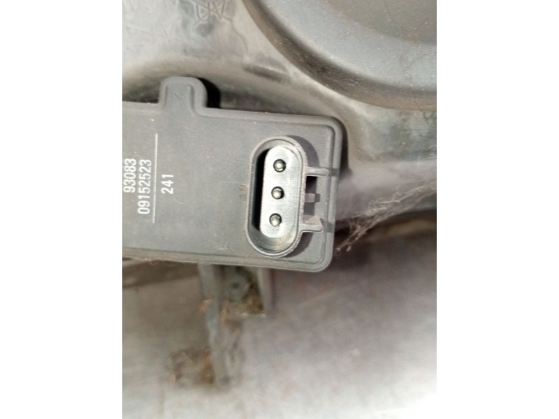 Recambio de faro izquierdo para opel vectra b (j96) 1.6 i 16v (f19) referencia OEM IAM   