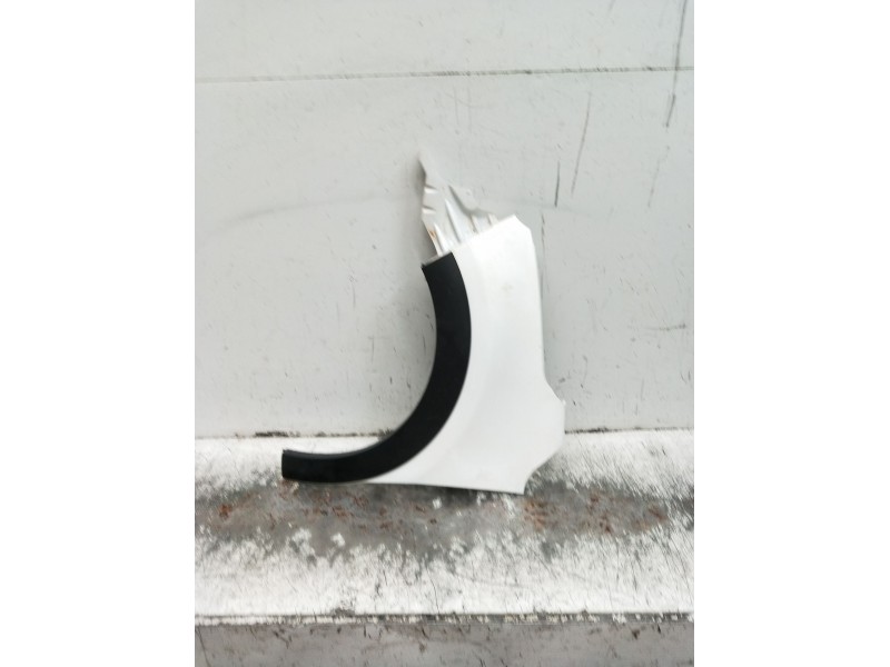 Recambio de aleta delantera izquierda para citroën c3 referencia OEM IAM   