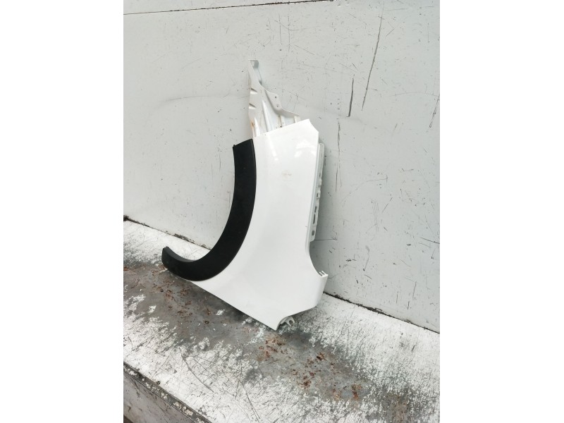 Recambio de aleta delantera izquierda para citroën c3 referencia OEM IAM   