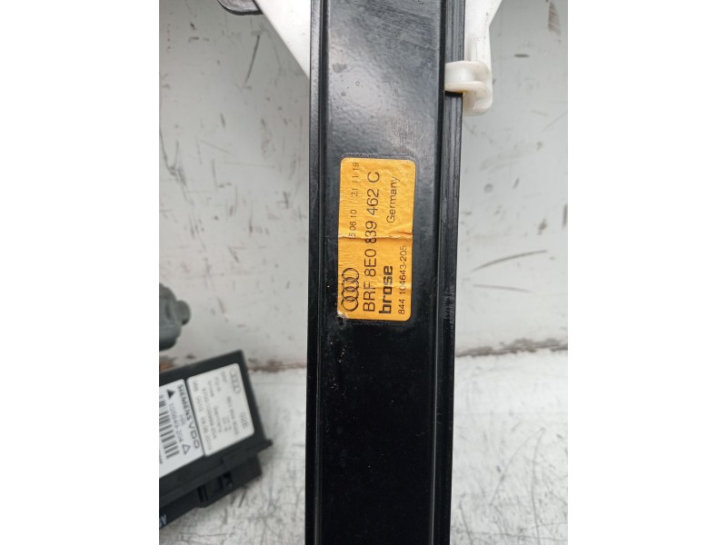 Recambio de elevalunas trasero derecho para seat exeo (3r2) 2.0 tdi referencia OEM IAM 8E0839462C 4P 