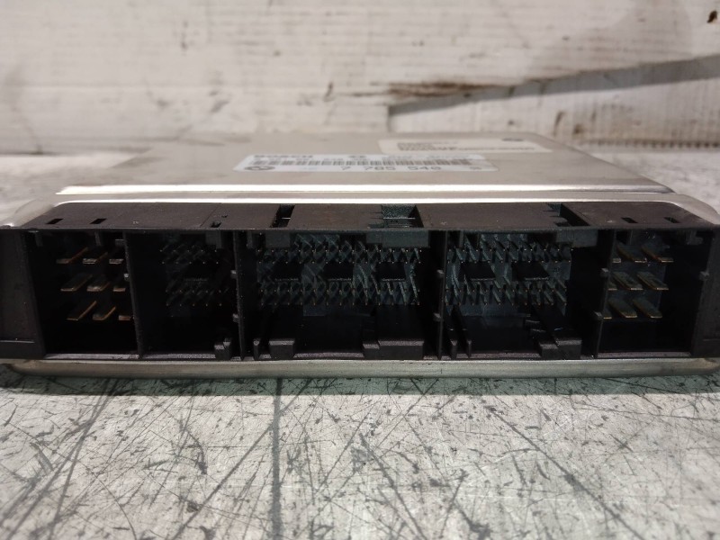 Recambio de centralita motor uce para bmw serie 5 berlina (e39) 530d referencia OEM IAM 0281001830 7785540 