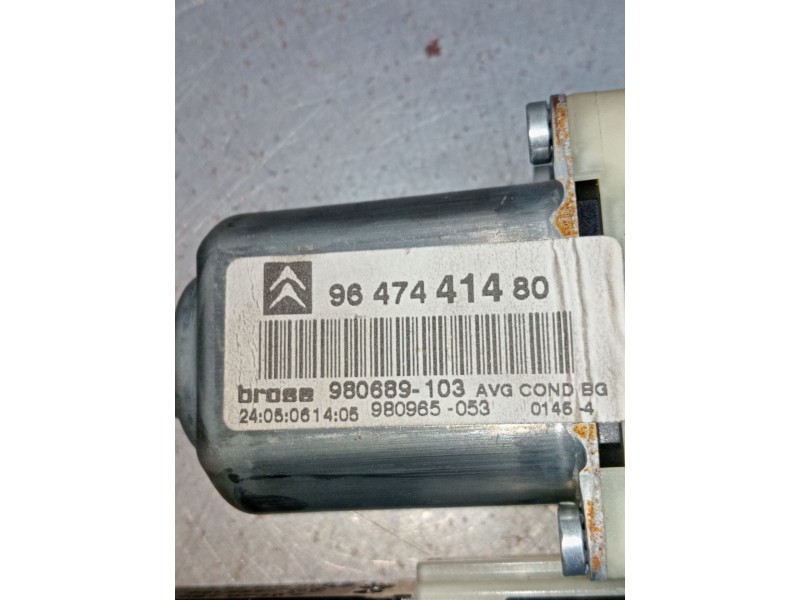 Recambio de elevalunas delantero izquierdo para citroën c4 i (lc_) 1.6 hdi referencia OEM IAM 9647441480 5P 980689103
