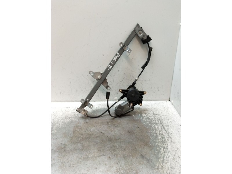 Recambio de elevalunas delantero izquierdo para nissan primera (p10) 1.6 referencia OEM IAM  5P 