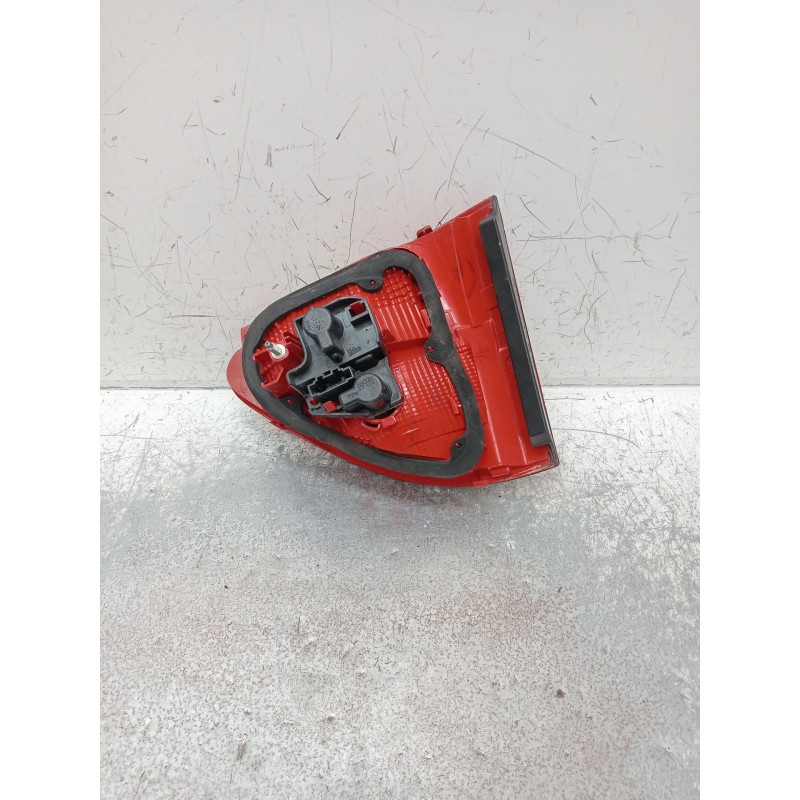 Recambio de piloto trasero izquierdo interior para seat exeo (3r2) 2.0 tdi referencia OEM IAM 89505087 3R5945093C 