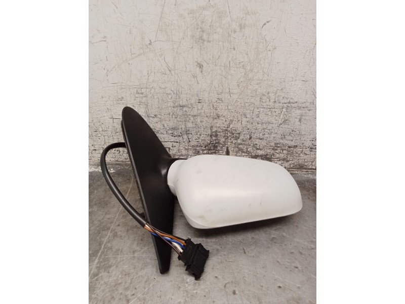 Recambio de retrovisor derecho para volkswagen polo berlina (6n1) air referencia OEM IAM  ELECTRICO  Recambio de retrovisor derecho para volkswagen polo berlina (6n1) air referencia OEM IAM  ELECTRICO
