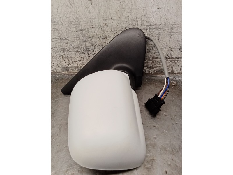 Recambio de retrovisor derecho para volkswagen polo berlina (6n1) air referencia OEM IAM  ELÉCTRICO  Recambio de retrovisor derecho para volkswagen polo berlina (6n1) air referencia OEM IAM  ELÉCTRICO