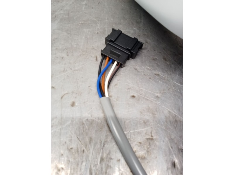 Recambio de retrovisor derecho para volkswagen polo berlina (6n1) air referencia OEM IAM  ELÉCTRICO  Recambio de retrovisor derecho para volkswagen polo berlina (6n1) air referencia OEM IAM  ELÉCTRICO