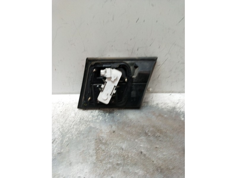 Recambio de piloto trasero izquierdo interior para nissan primera (p10) 1.6 referencia OEM IAM   