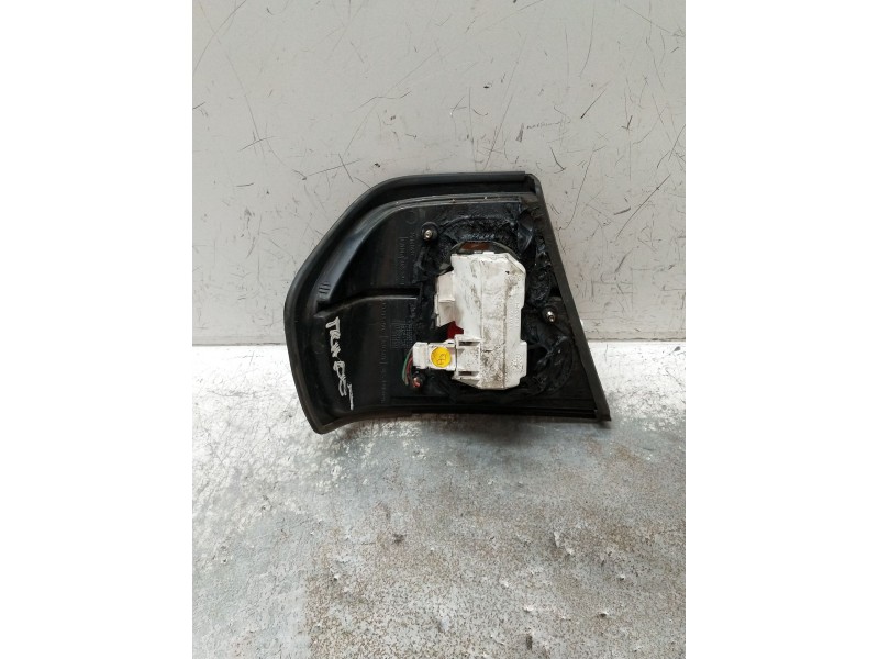 Recambio de piloto trasero derecho para nissan primera (p10) 1.6 referencia OEM IAM   