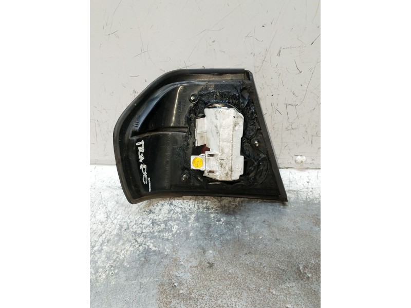 Recambio de piloto trasero derecho para nissan primera (p10) 1.6 referencia OEM IAM   