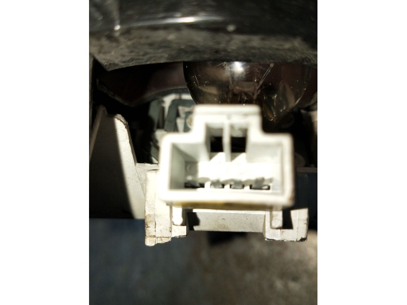 Recambio de piloto trasero izquierdo para nissan primera (p10) 1.6 referencia OEM IAM   