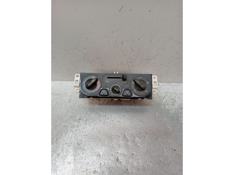 Recambio de mando calefaccion / aire acondicionado para isuzu d-max i (tfr, tfs) 3.0 ditd 4x4 (tfs77h) referencia OEM IAM 898004