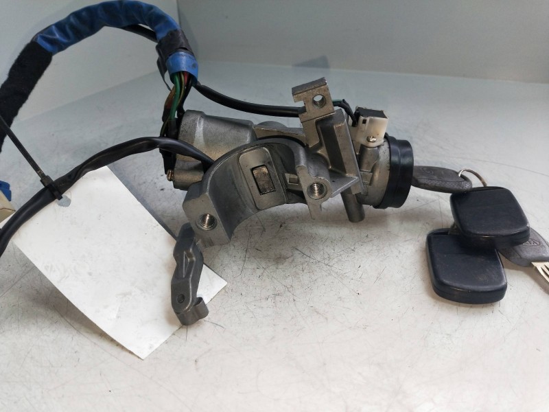 Recambio de conmutador de arranque para kia carnival ii 2.9 crdi cat referencia OEM IAM 47361B  