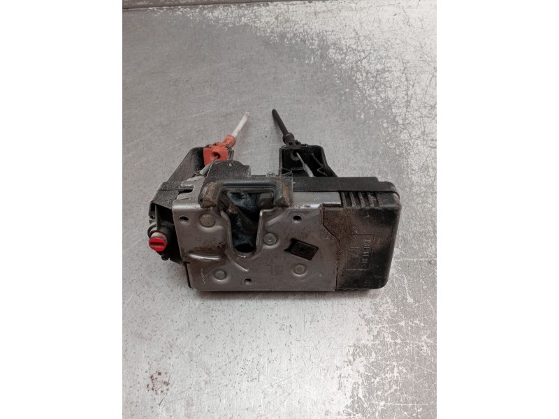 Recambio de motor cierre centralizado trasero derecho para opel astra g hatchback (t98) 1.8 16v (f08, f48) referencia OEM IAM  5