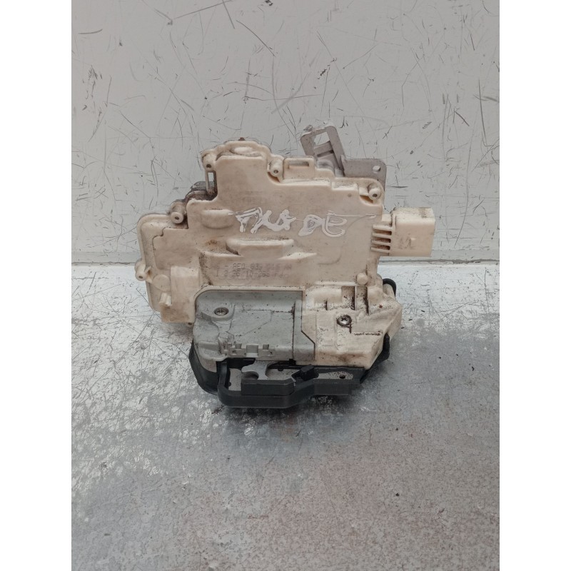 Recambio de motor cierre centralizado delantero derecho para seat exeo (3r2) 2.0 tdi referencia OEM IAM 8E0839016AA 4P 