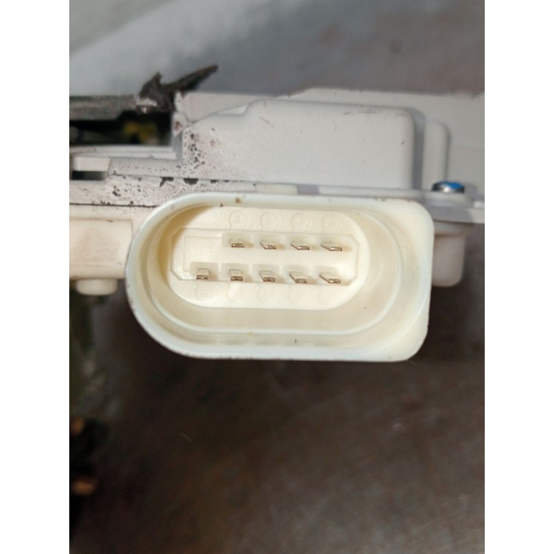 Recambio de motor cierre centralizado trasero derecho para seat exeo (3r2) 2.0 tdi referencia OEM IAM 8E1837015AA 4P 