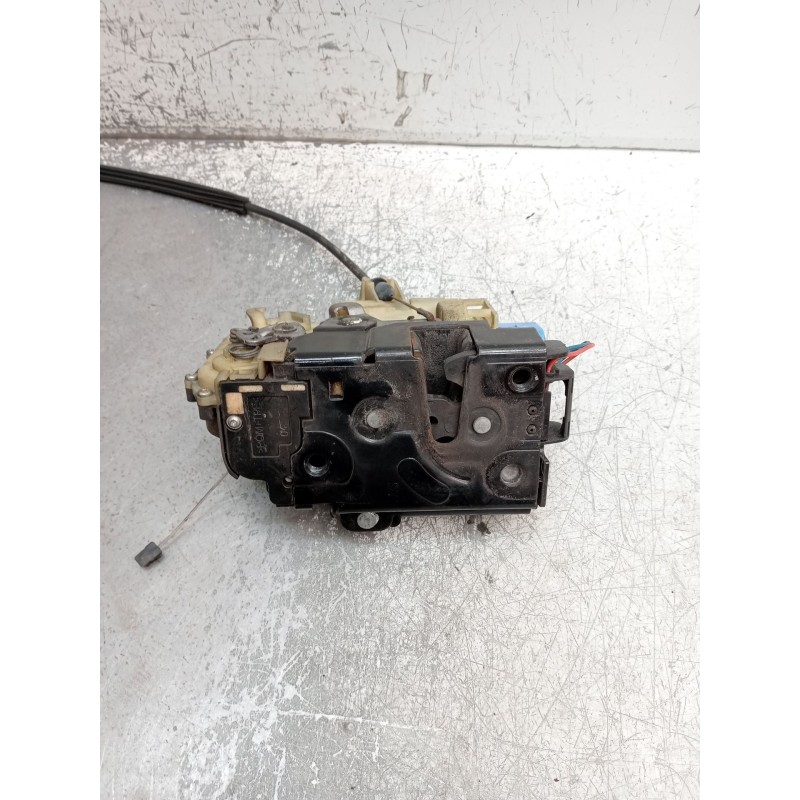 Recambio de motor cierre centralizado delantero izquierdo para seat ibiza iii (6l1) 1.4 tdi referencia OEM IAM 3B1837015AQ 3P 