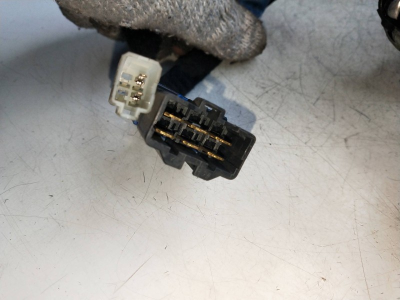 Recambio de conmutador de arranque para kia carnival ii 2.9 crdi cat referencia OEM IAM 47361B  