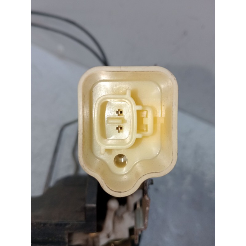 Recambio de motor cierre centralizado delantero derecho para isuzu d-max i (tfr, tfs) 3.0 ditd 4x4 (tfs77h) referencia OEM IAM  