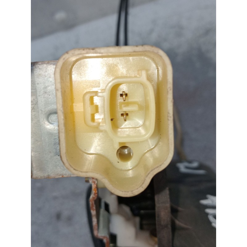 Recambio de motor cierre centralizado trasero izquierdo para isuzu d-max i (tfr, tfs) 3.0 ditd 4x4 (tfs77h) referencia OEM IAM  