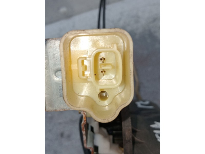 Recambio de motor cierre centralizado trasero izquierdo para isuzu d-max i (tfr, tfs) 3.0 ditd 4x4 (tfs77h) referencia OEM IAM  